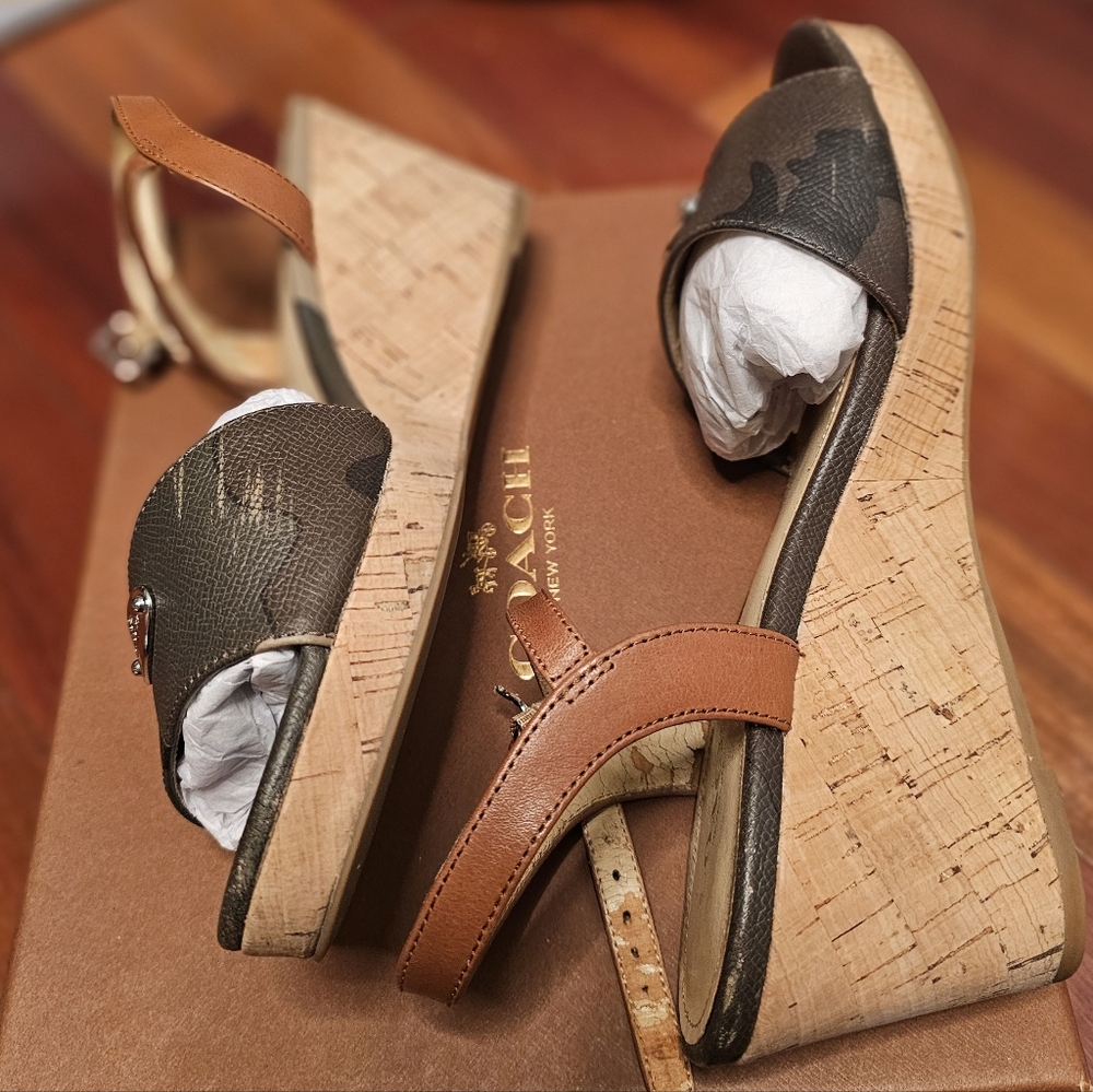 Coach Hinsdale Camo Wedge Sandals - Picture 7 of 17